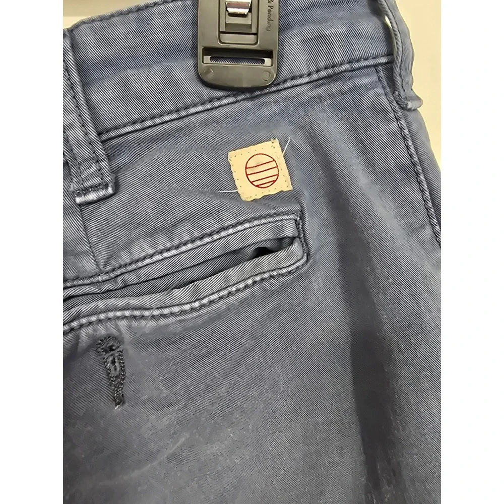 Marine Layer Mens Saturday Shorts Blue Chino Size 33 7 Inch Inseam
